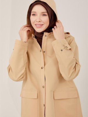 Seyyar Kapüşonlu Kısa Parka Bej