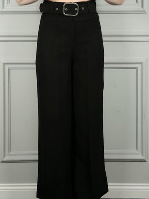 Siyah Kemerli Pantolon
