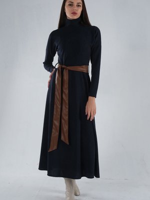 Lacivert Beli Kemerli Örme Elbise Lacivert Beli Kemerli Örme Elbise