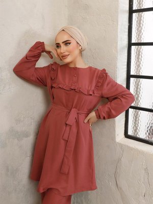Kemer Detaylı Gül Kurusu Takım Kemer Detaylı Gül Kurusu Takım