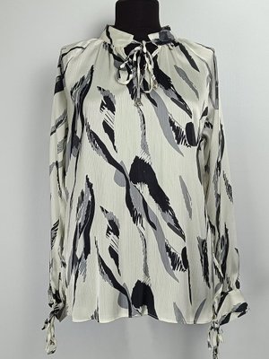 Desenli Saten Bluz Siyah Desenli Saten Bluz Siyah