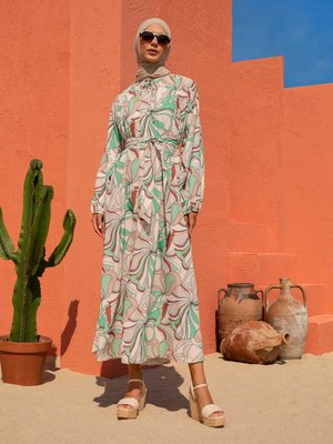 Ekru Yeşil Çiçek Desenli Salaş Elbise