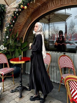 Pilise Saten Görünümlü Beli Lastikli Sık Piliseli Şık Etek