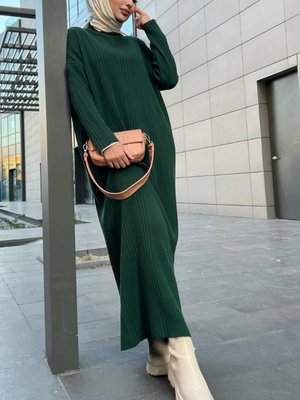 Yarım Balıkçı Zümrüt Triko Elbise