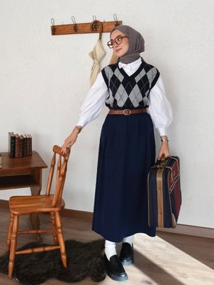 Lacivert Tek Düğmeli Etek I Sena