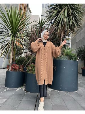 Örgülü Uzun Triko Hırka Taba