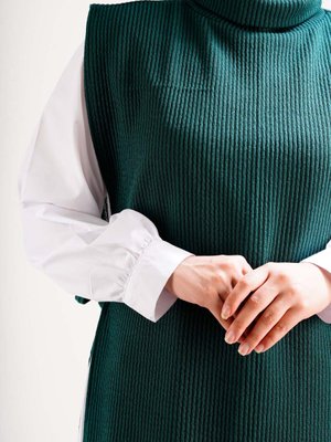 Boğazlı Trıko Uzun Yelek Takım Boğazlı Trıko Uzun Yelek Takım