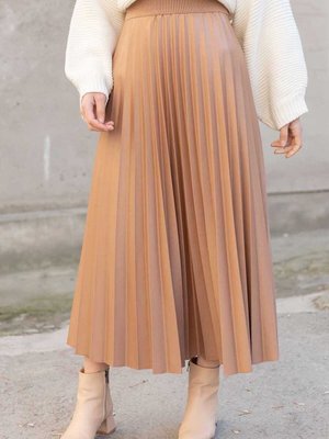 Deri Görünümlü Beli Lastikli Piliseli Etek