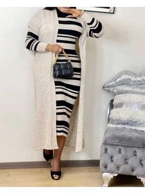 Triko Yelek Ve Elbise