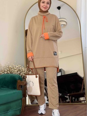 Fosfor Detaylı Eşofman Takım Bej Fosfor Detaylı Eşofman Takım Bej