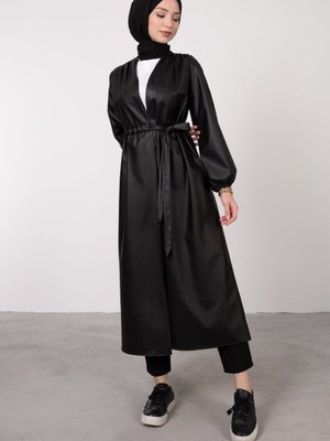 Deri Görünümlü Beli Ayarlanabilir Kap Siyah Deri Görünümlü Beli Ayarlanabilir Kap Siyah