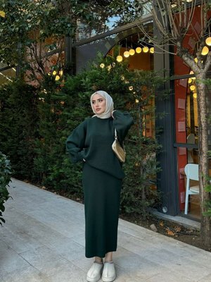 Etekli Triko Takım Etekli Triko Takım