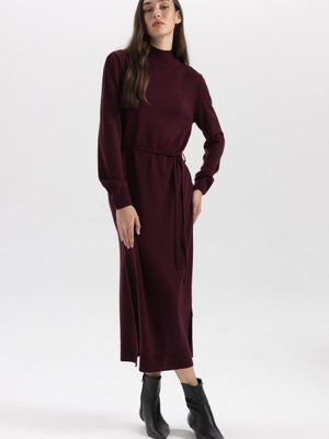 Yarım Balıkçı Yaka Uzun Kollu Maxi Triko Elbise