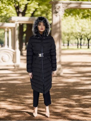 Siyah Kürk Kapüşonlu Kemerli Şişme Mont