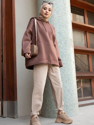 Etek Ucu Bağcıklı Kanguru Cep Sweatshirt Acı Kahve Etek Ucu Bağcıklı Kanguru Cep Sweatshirt Acı Kahve