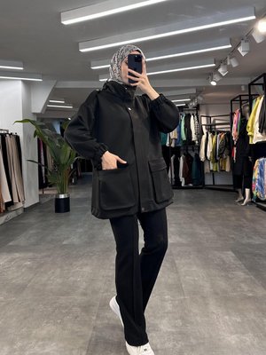 Scuba Kolu Lastikli Ceket Siyah