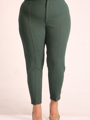 Zümrüt Büyük Beden Scuba Önü Yırtmaçlı Dar Paça Pantolon