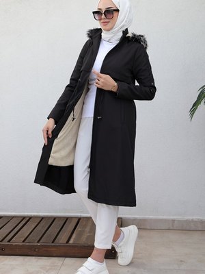Ayas Tünel Kemerli Kürk Kapüşonlu Mont Siyah