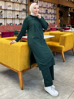 Büyük Beden Takım Nefti Yesil Büyük Beden Takım Nefti Yesil
