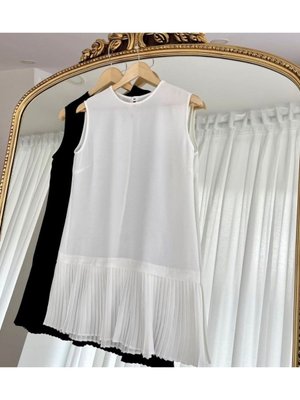 Beyaz Renk Piliseli Içlik