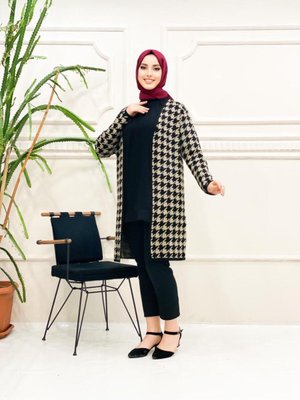 Kadın Kaz Ayağı Desenli Hırka