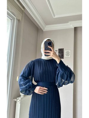 Piliseli Janjan Şifon Elbise Piliseli Janjan Şifon Elbise