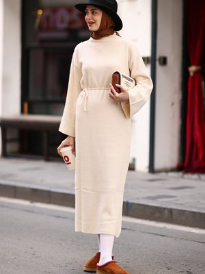 Hansy Ekru Triko Elbise