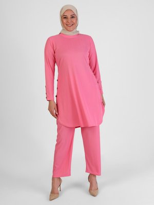 Pembe Tunik & Pantolon İkili Takım Pembe Tunik & Pantolon İkili Takım