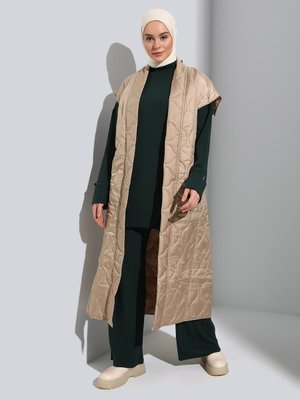 Kapitoneli Şişme Uzun Yelek Bej