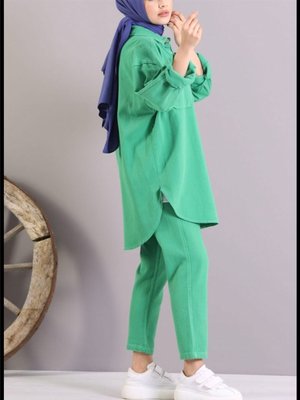 Çift Cepli Çıtçıtlı Oversize Gabardin Gömlek Çift Cepli Çıtçıtlı Oversize Gabardin Gömlek