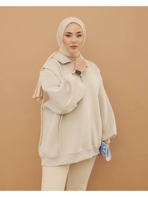 Polo Yaka Krem Sweatshirt