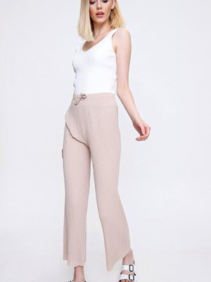 Bej Rahat Kesim Yüksek Bel Fitilli Pantolon