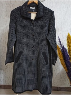 Çelik Örgü Düğmeli Cepli Kışlık Triko Anne Ceket Hırka