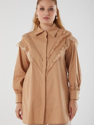 Garnili Patı Gizli Bej Gömlek