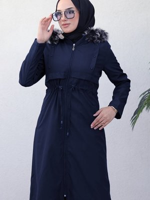 Bige Yıldız Detaylı Büzgülü Içi Kürklü Mont Lacivert