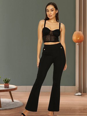 Siyah Gold Düğme Detaylı İspanyol Paça Tayt Pantolon Siyah Gold Düğme Detaylı İspanyol Paça Tayt Pantolon