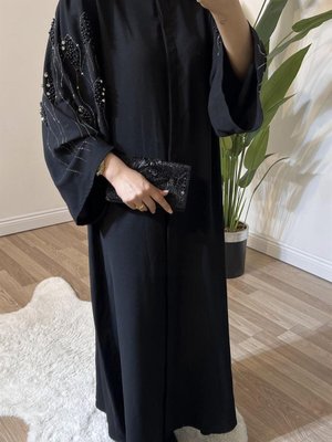 İnci İşlemeli Ferace Siyah