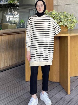 Bisiklet Yaka Çizgili Sweatshirt