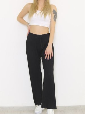 Siyah Rahat Kesim Yüksek Bel Fitilli Pantolon