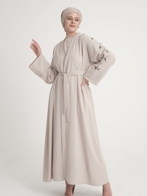 Krep Kumaş Koldan Damla Taş Detay Krem Rengi Abaya Ferace Tesettür Krep Kumaş Koldan Damla Taş Detay Krem Rengi Abaya Ferace Tesettür