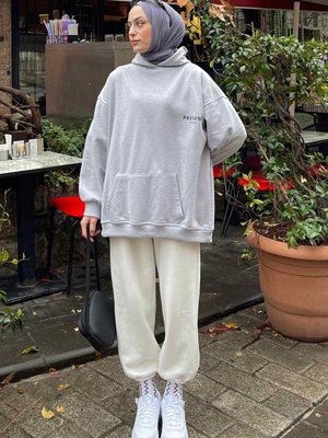 Present Baskı Detaylı Sweatshirt