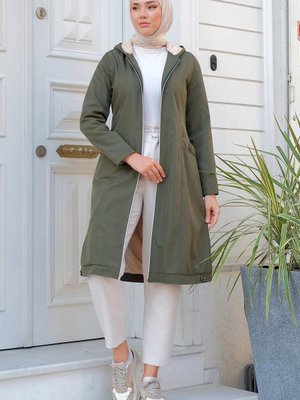 Sabit Kapüşonlu İçi Peluş Mont Haki Sabit Kapüşonlu İçi Peluş Mont Haki