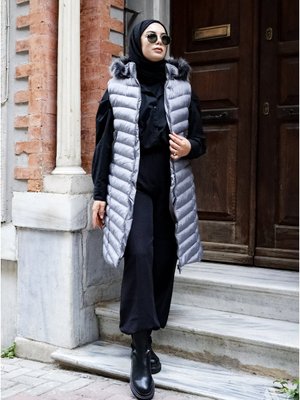 Kürklü Kapüşonlu Uzun Şişme Yelek