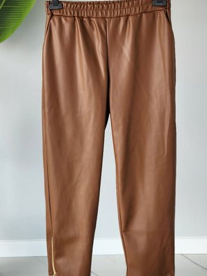 Leather Fermuar Detaylı Pantolon Kahverengi Leather Fermuar Detaylı Pantolon Kahverengi