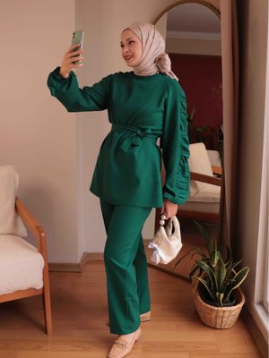 Hürrem Takım Zümrüt