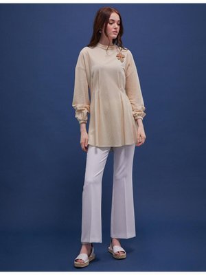 Düşük Omuzlu Dik Yaka Tunik Krem