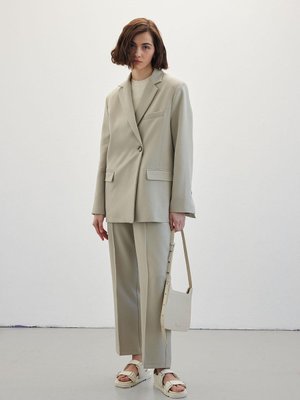 Geniş Paça Kumaş Pantolon Çağla Geniş Paça Kumaş Pantolon Çağla