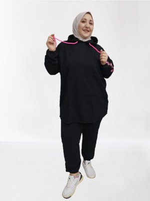 Büyük Beden Oversize Model Siyah Pembe Fosforlu Eşofman Takımı Büyük Beden Oversize Model Siyah Pembe Fosforlu Eşofman Takımı