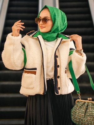 23k Colorblock Triko Mix Mont