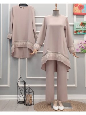 Taş Detaylı Kuş Tüylü Tunik